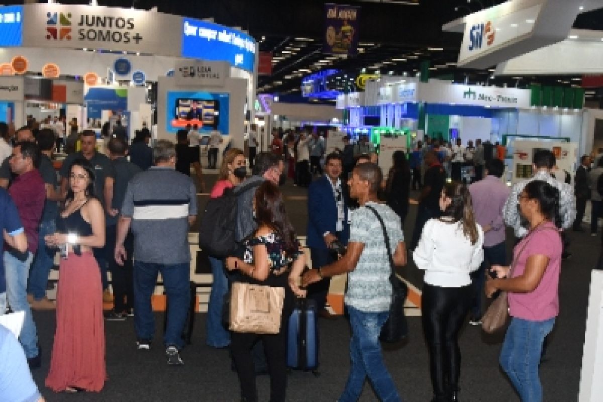 Confira fotos e vídeos com entrevistas da FEICON 2022